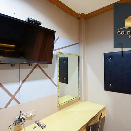 Golden House Hotel Sakaeo Sa Kaeo Exterior photo
