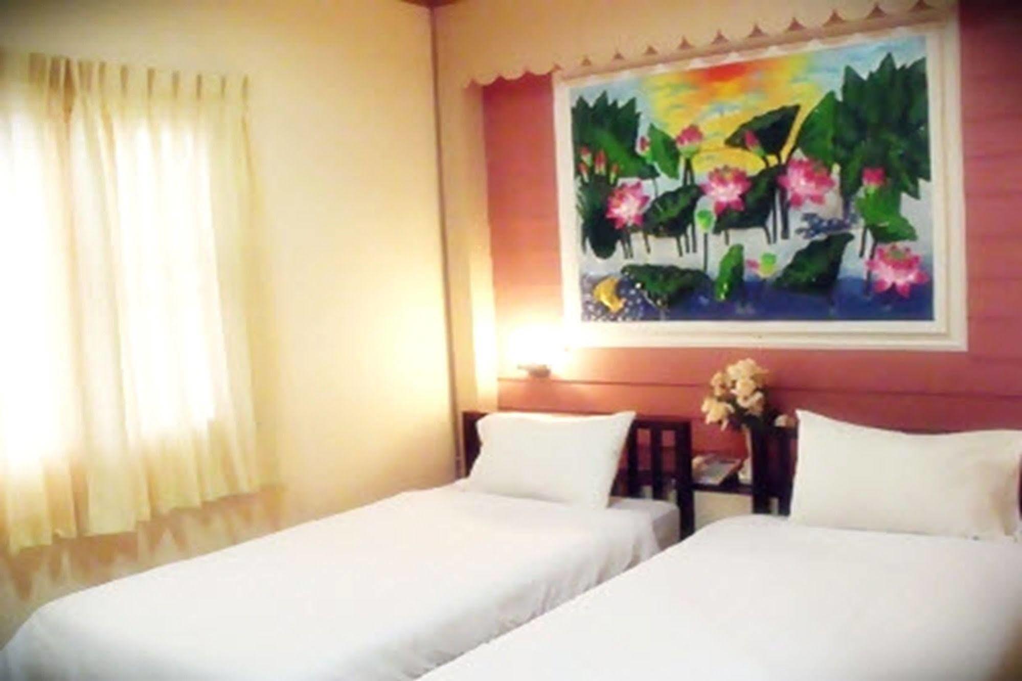 Golden House Sakaeo Sa Kaeo